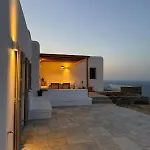 Appartamento Remvi Main House *