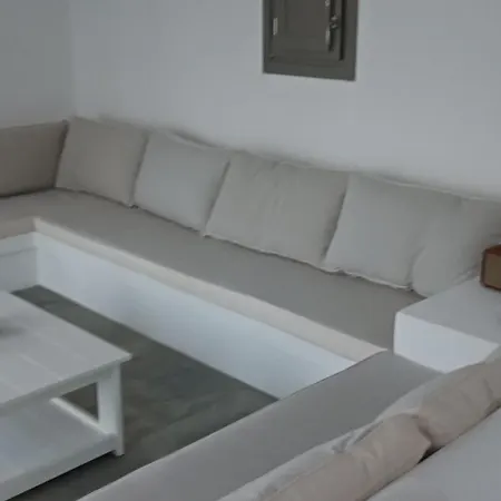 Remvi Main House Apartment Áno Meriá