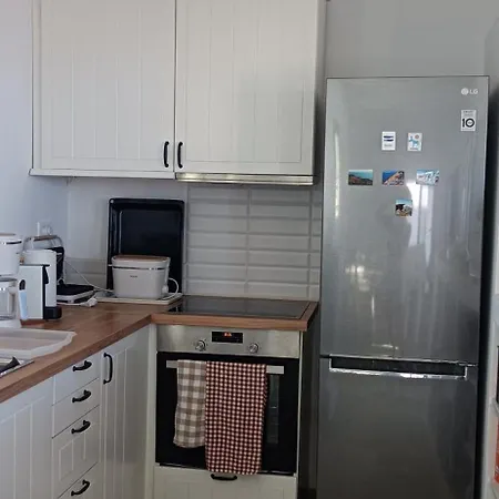 Remvi Main House Apartment *