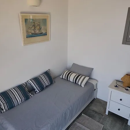 Appartamento Remvi Main House Áno Meriá