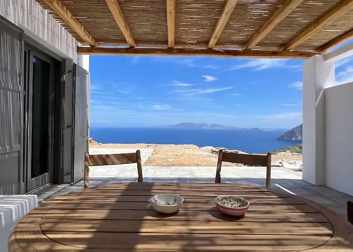 Daire Remvi Main House Áno Meriá