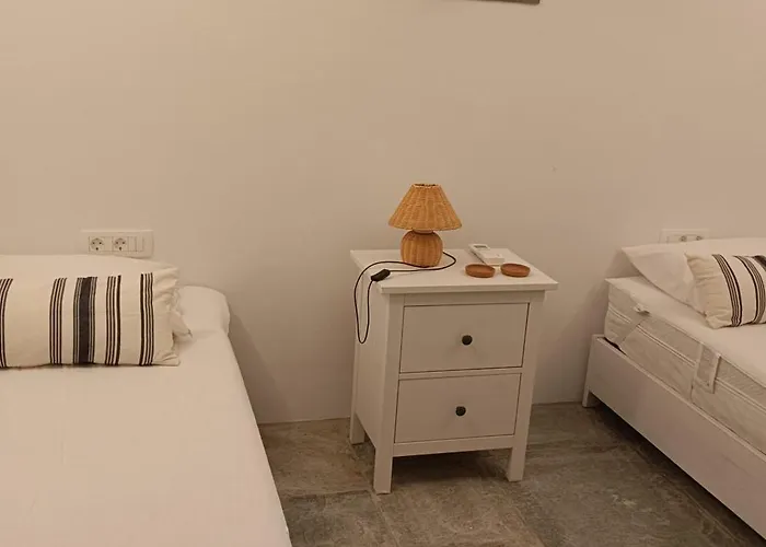 Remvi Main House Apartment