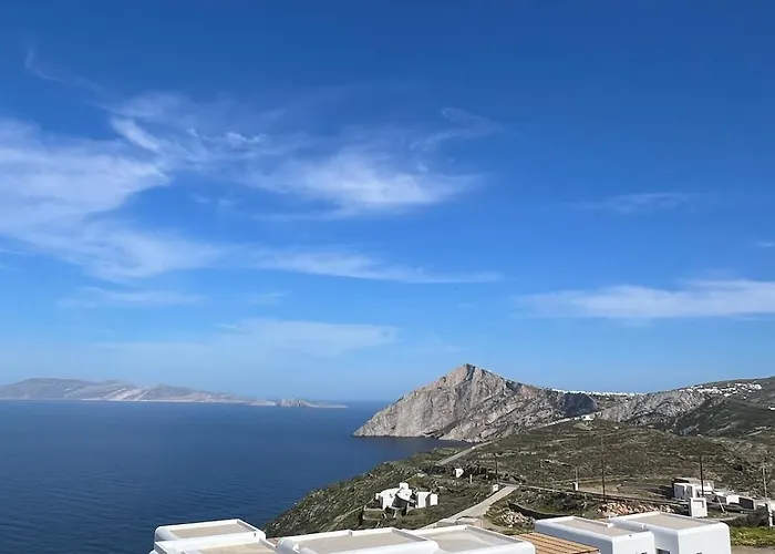 Remvi Main House * Áno Meriá