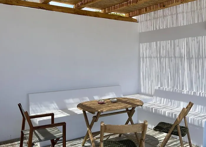 Apartment Remvi Main House